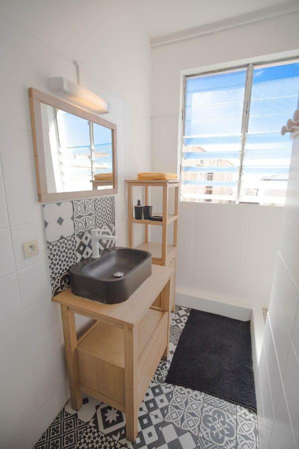 Appartement Hypercentre+ Place De Parking Privee سان دوني المظهر الخارجي الصورة